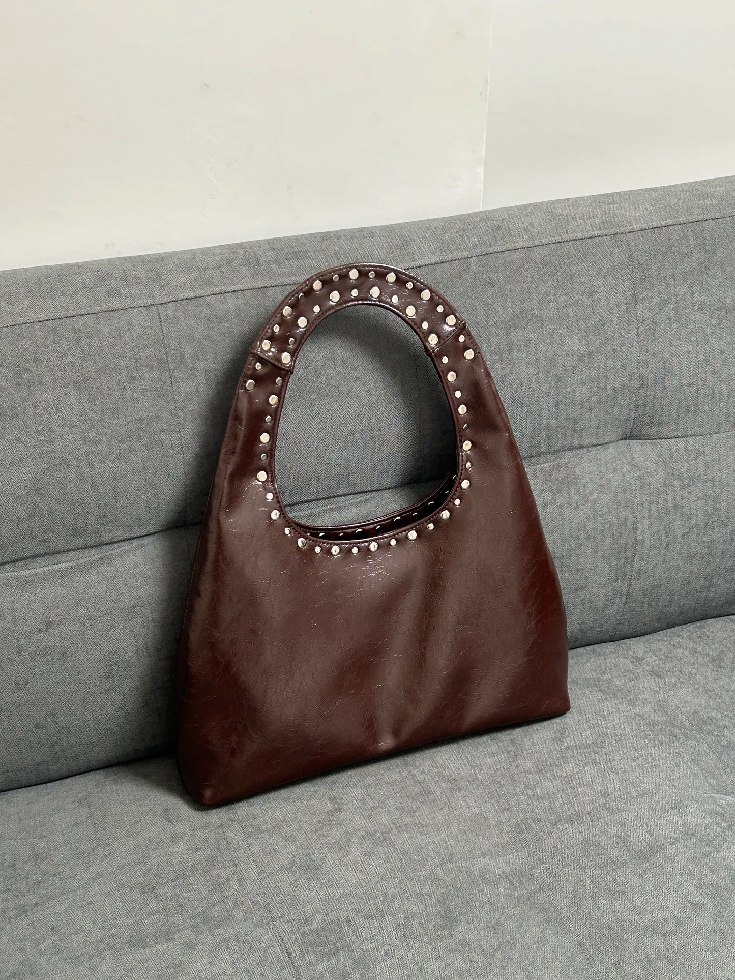 Retro Rivet Decorative Shoulder Bag