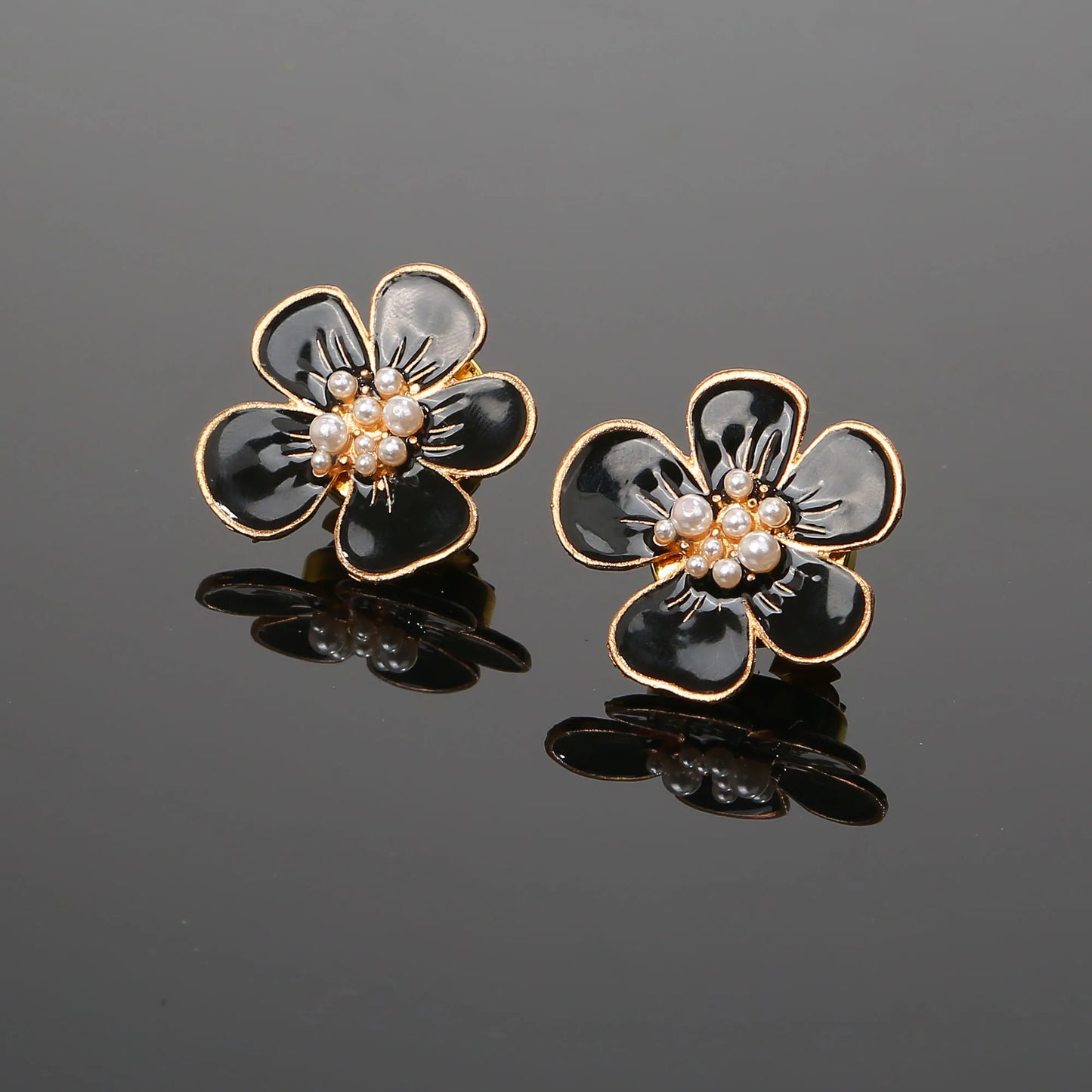 2pcs/lot Blossom Button Clip