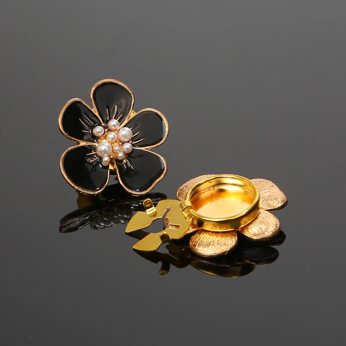 2pcs/lot Blossom Button Clip