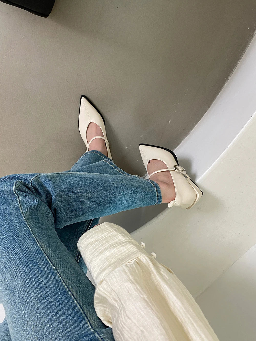 Pointed Toe Women Loafers