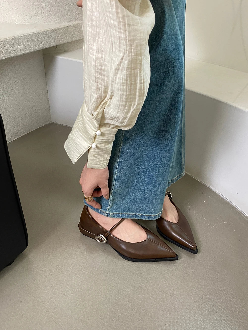 Pointed Toe Women Loafers