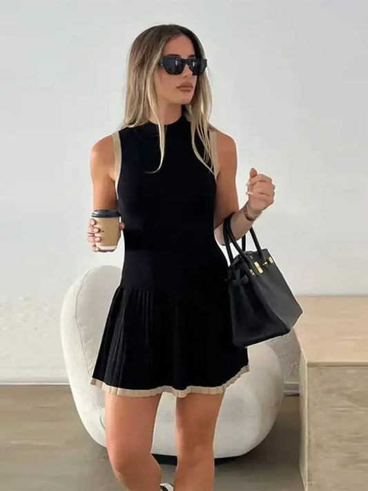 Knitted O-neck Mini Dress