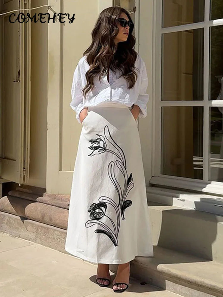 Fashion Embroidery Long Skirt